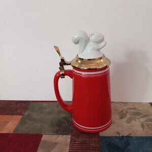 Beer Mug with Squarrel on Lid by Threshhold